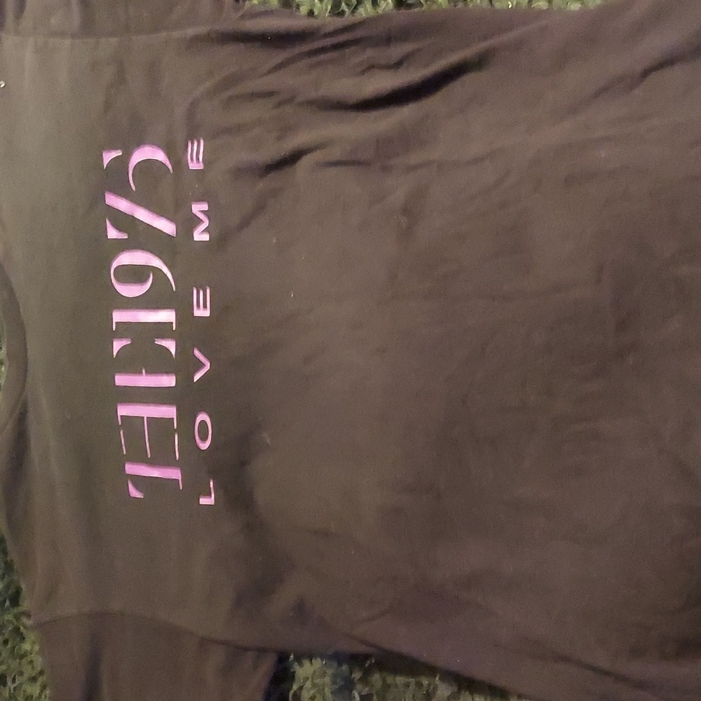 - #trending band / tour tee! The 1975 love me dbl sided graphic tee.
